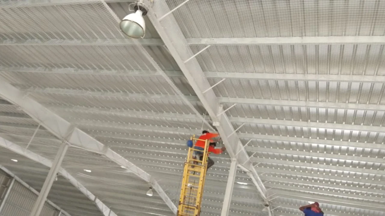 Duct area safety nets